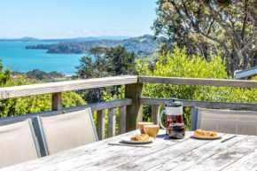 Island View Oneroa - Waiheke Holiday Home